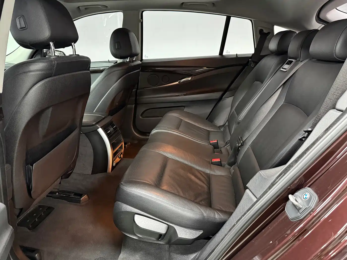 BMW 5 Series GT 2016 2015 528i Leading