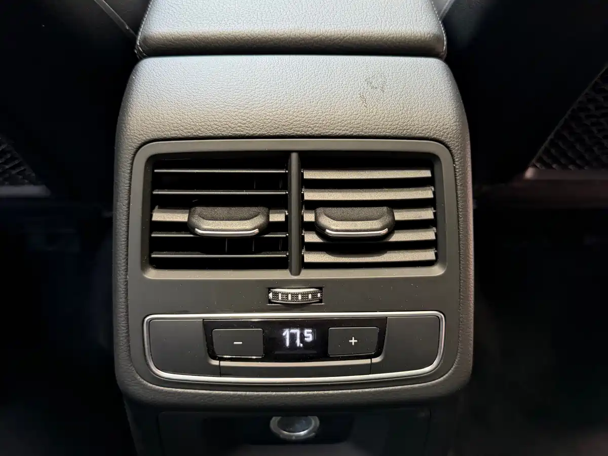 Audi A5 (Import) 2017 Coupe 40 TFSI Style фото 19
