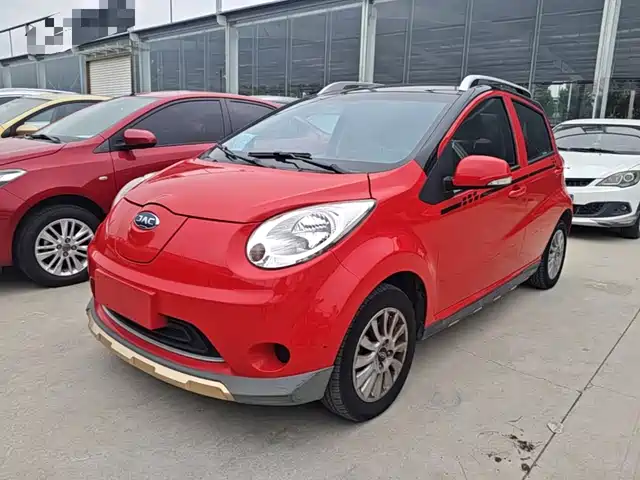JAC iEV6E Юность, iEV6E, Люкс