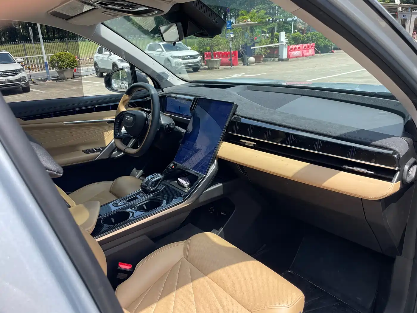 GEELY BOYUE L