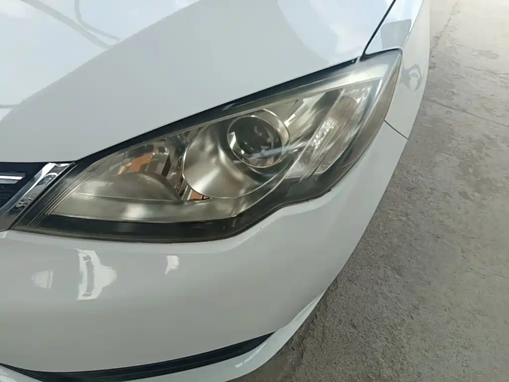 Roewe 360 2017 2017 1.5L Auto Luxury Edition