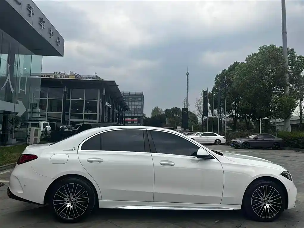 Mercedes-Benz C-Class 2023 C 260 L Sport фото 5