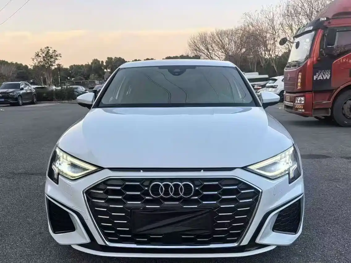 Audi A3 2021 A3L Limousine 35 TFSI Progressive Elegance фото 2