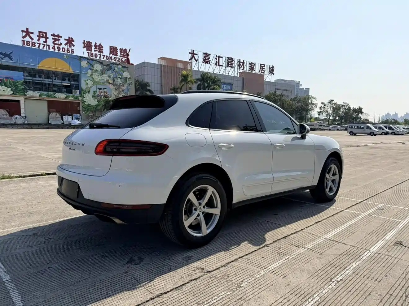 Porsche Macan 2016 Macan 2.0T фото 7