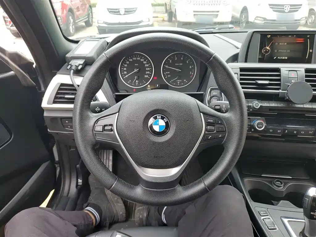 BMW 2 Series (Import) 2017 220i Convertible Coupe Leading фото 7