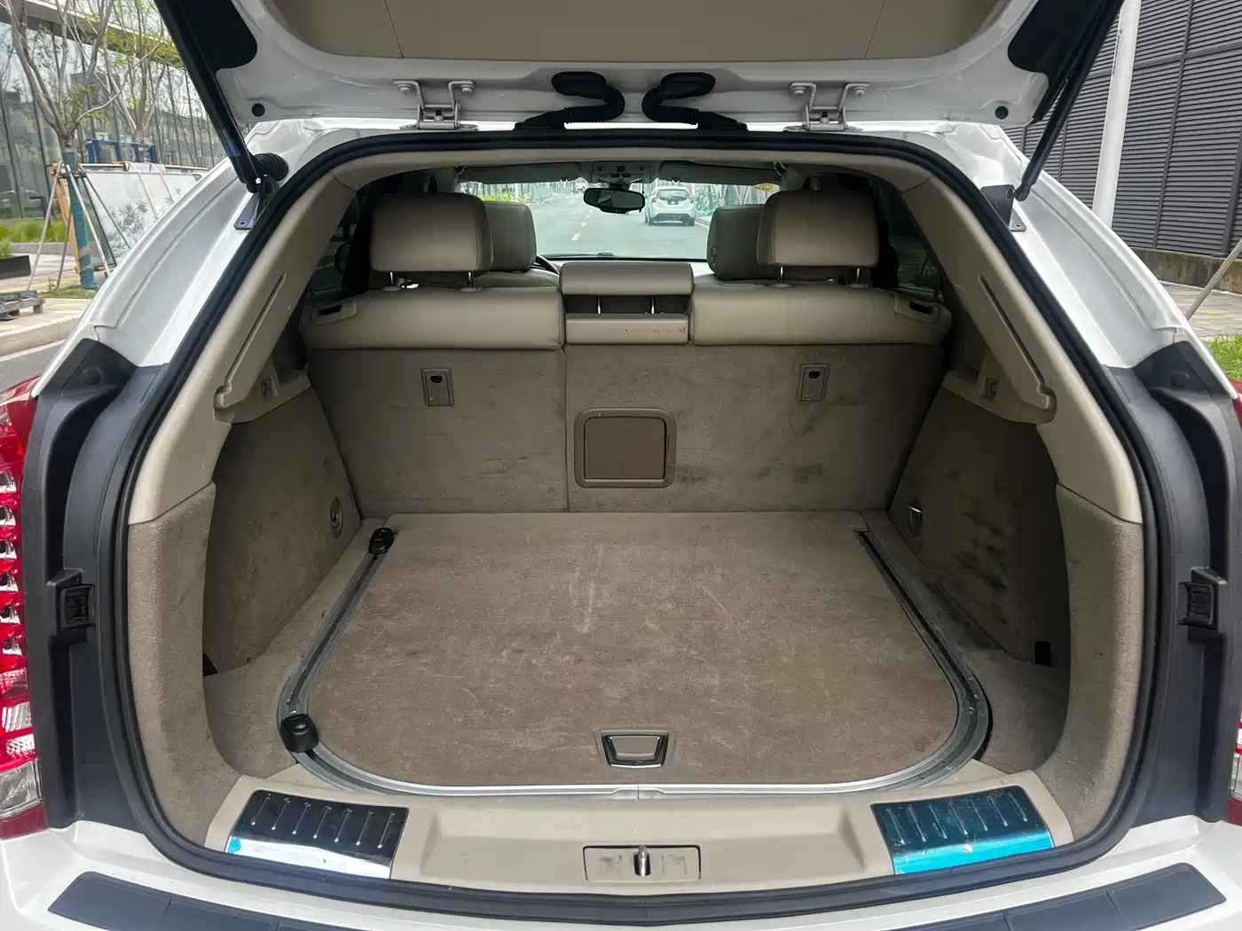 Cadillac SRX 2014 3.0L Elite Model фото 14