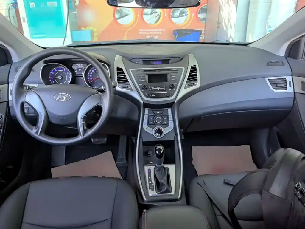 Hyundai Langdong 2016 2016 1.6L Automatic Smart Edition