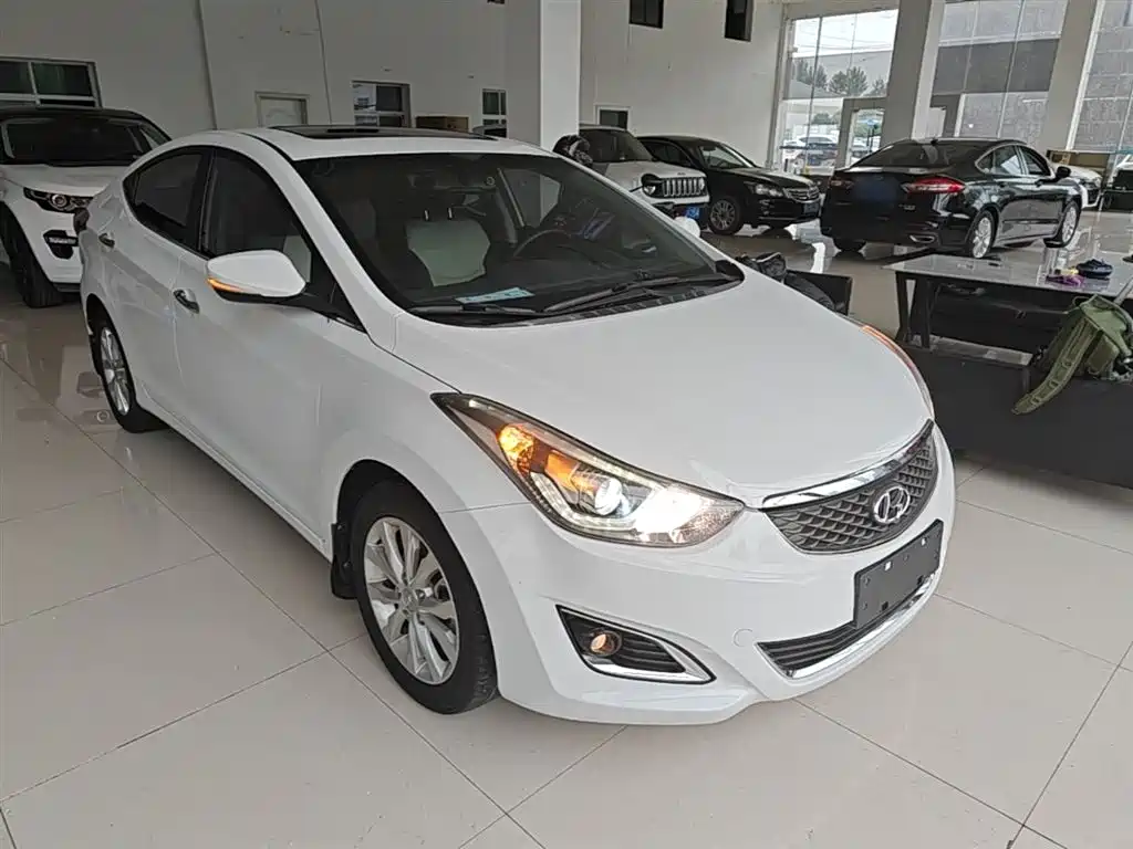 Hyundai Langdong 2016 1.6L Automatic Premium Edition фото 4