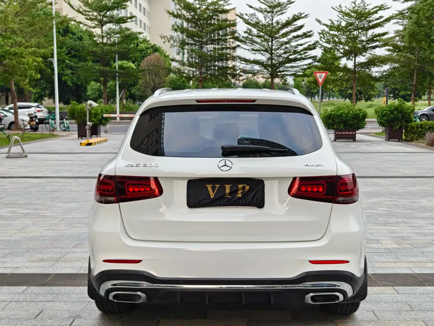 Mercedes-Benz GLC 2020 Facelift GLC 300 L 4MATIC Dynamic фото 15
