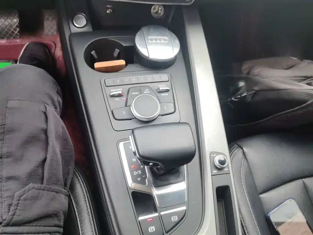 Audi A4L 2019 40 TFSI Progressive (China VI) фото 10