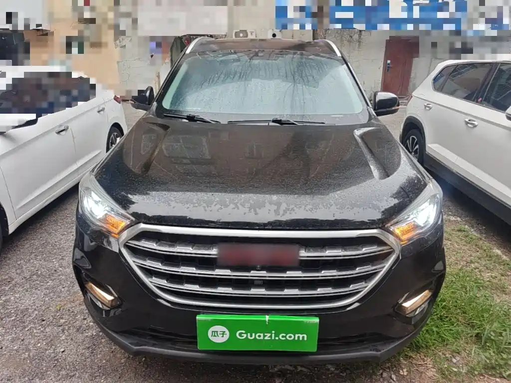 Sinotruk VGV VGV U70 2021 2020 Model 1.5T Auto Smart Elite 7-Seater