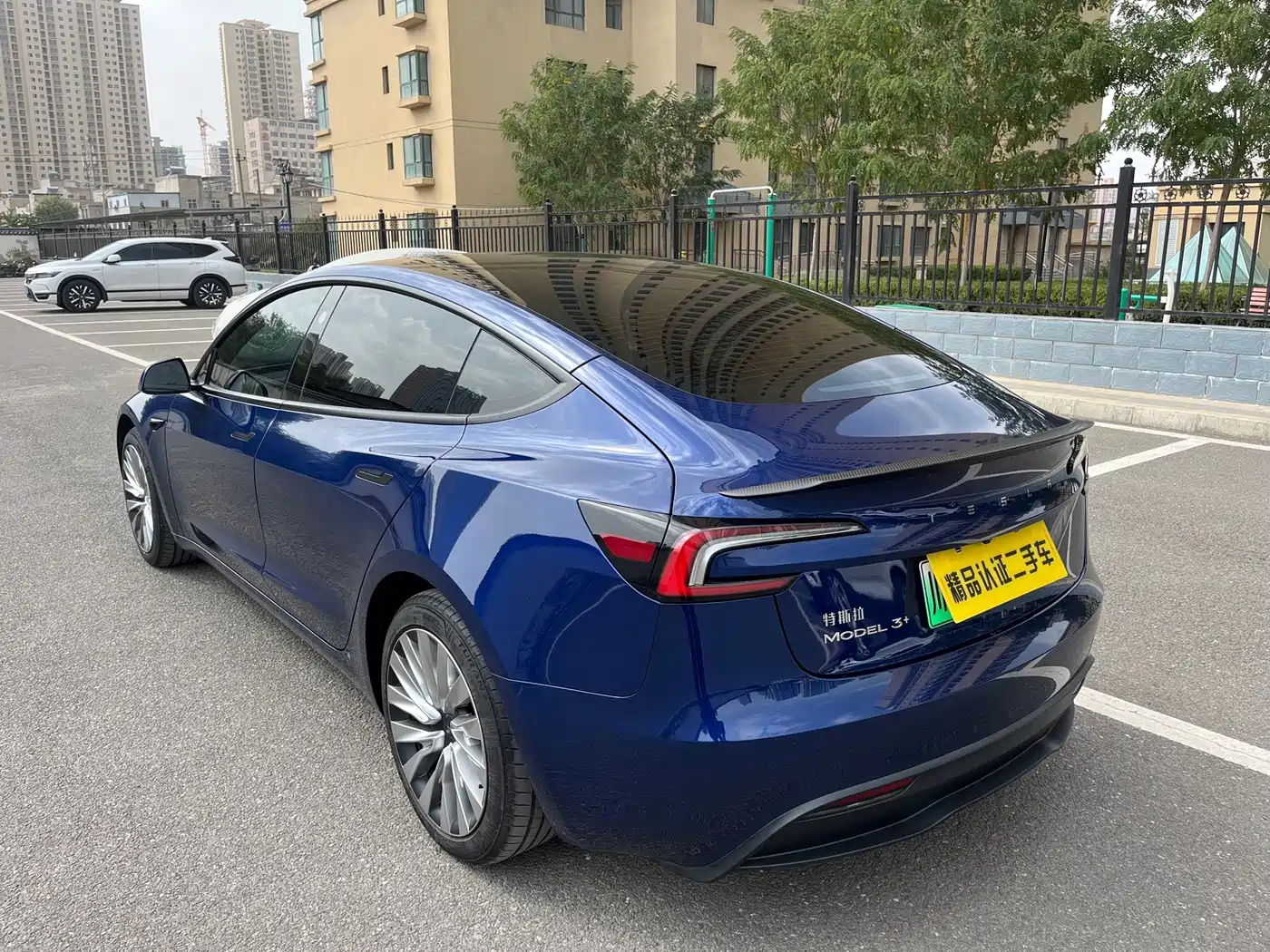 Фото 16 - Tesla Model 3