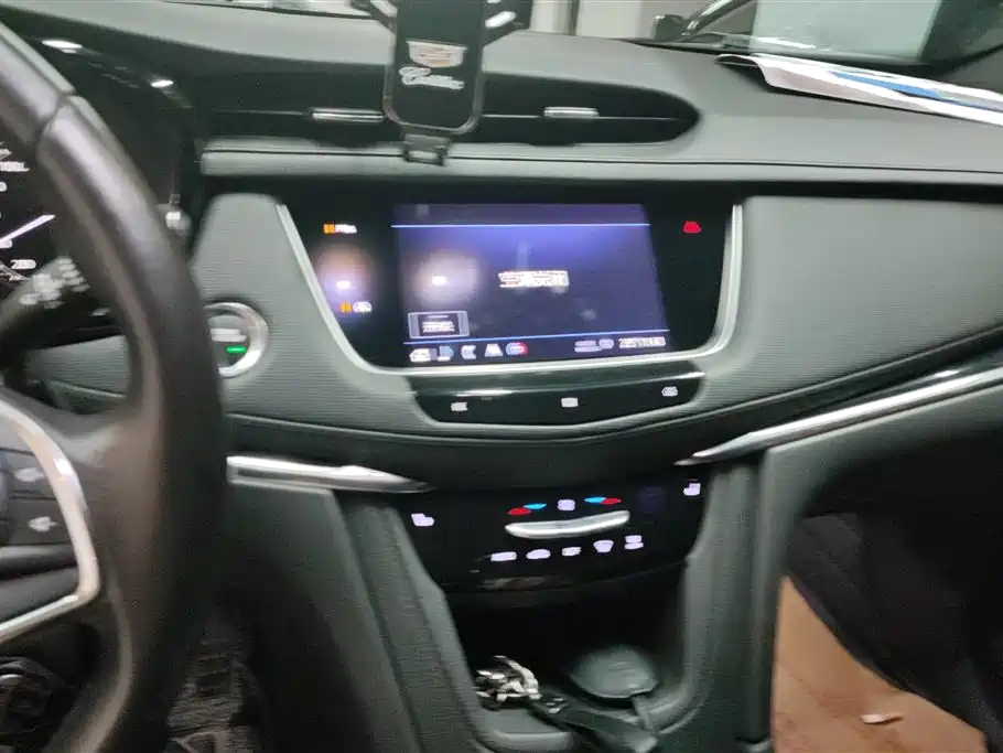 Cadillac XT5 2020 28T Luxury Model фото 13
