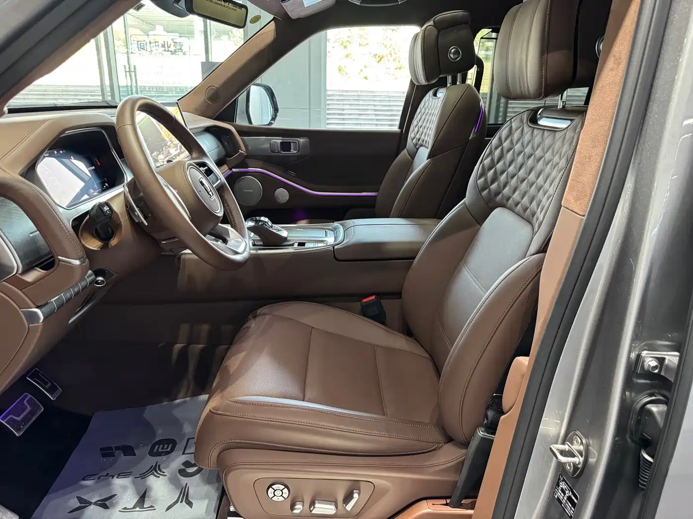 TANK TANK 700 NEW ENERGY