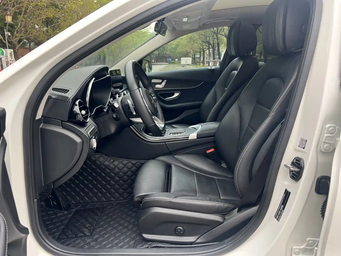 Mercedes-Benz C-Class 2021 C 260 L Sport Starry Exclusive Edition фото 7