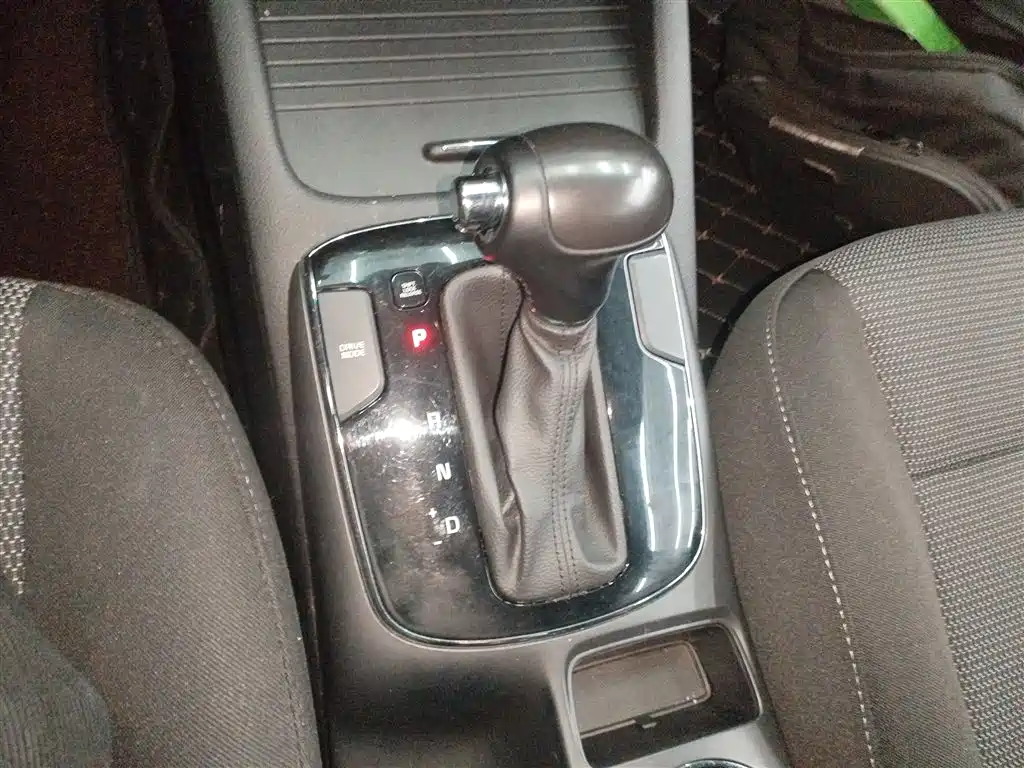 Kia K3 2016 1.6L Automatic GLS фото 10