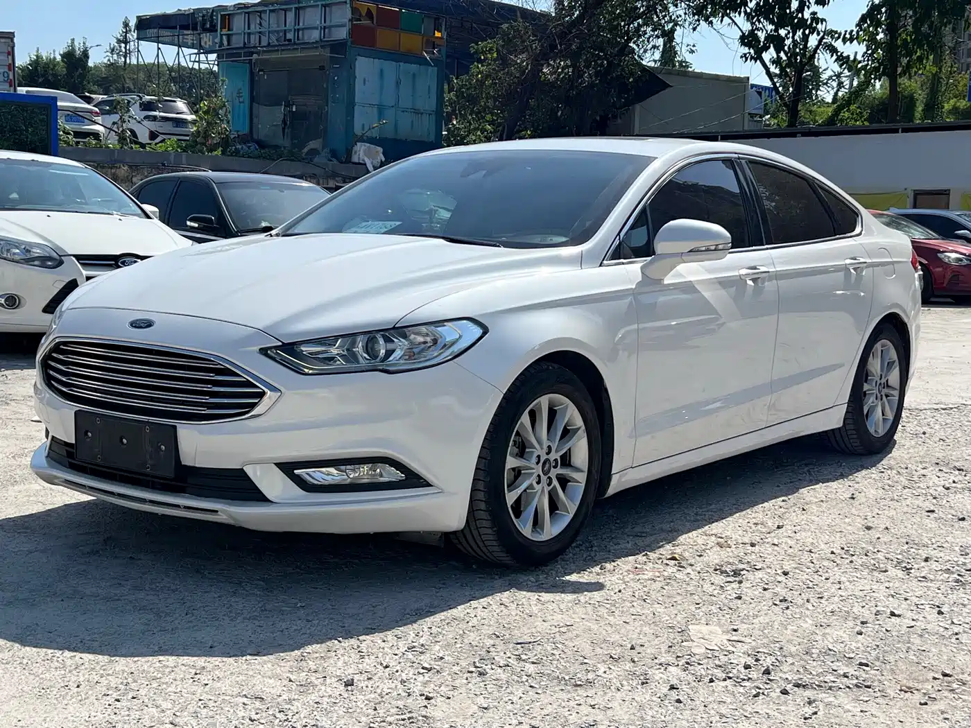Photo 1 - Ford Mondeo
