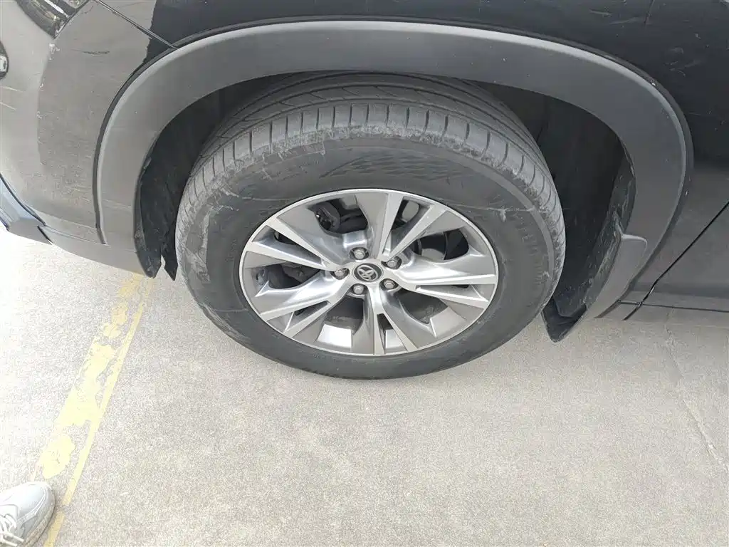 Toyota Highlander 2017 2.0T 2WD Elite 5-Seater фото 25