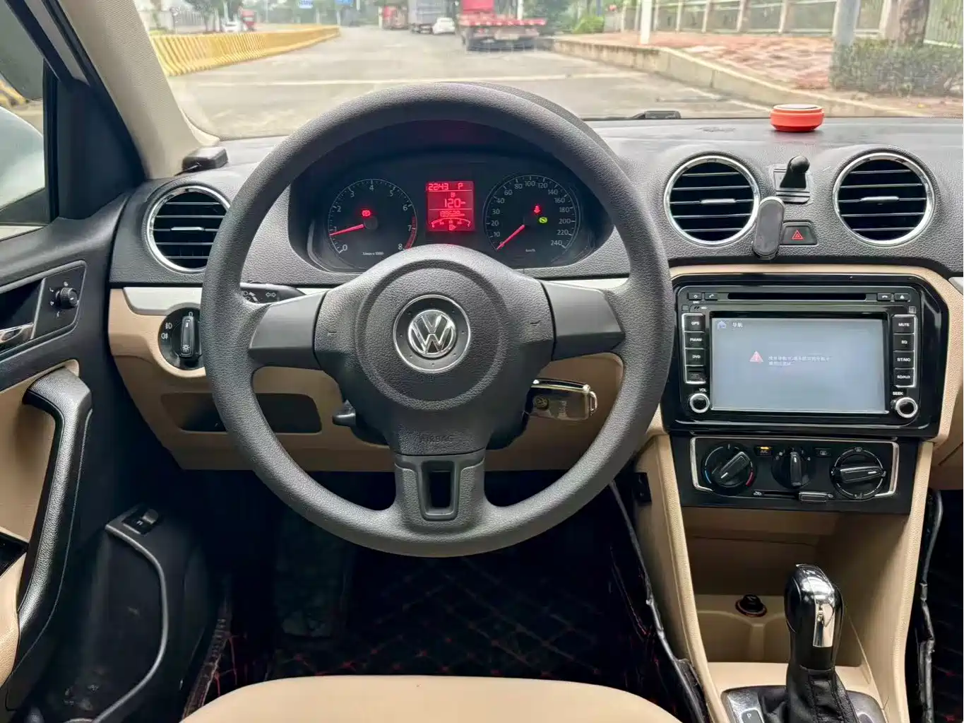 Volkswagen Jetta 2015 Value Edition 1.6L Automatic Comfort фото 12