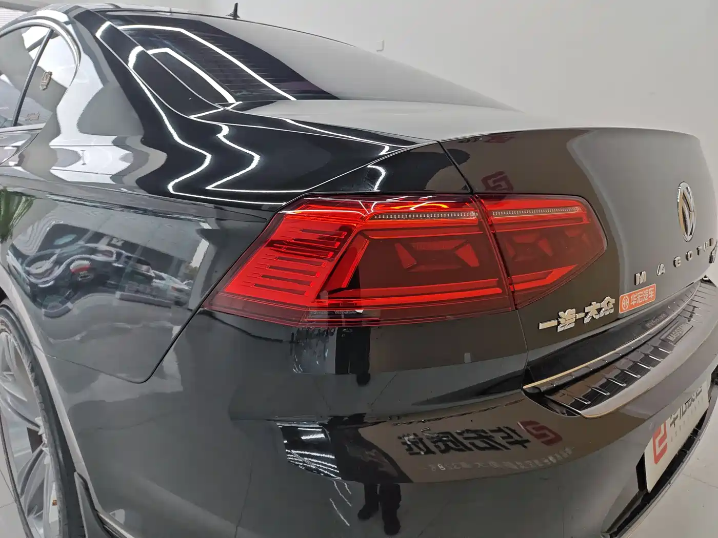 Volkswagen Magotan 2018 330TSI DSG Leading фото 25