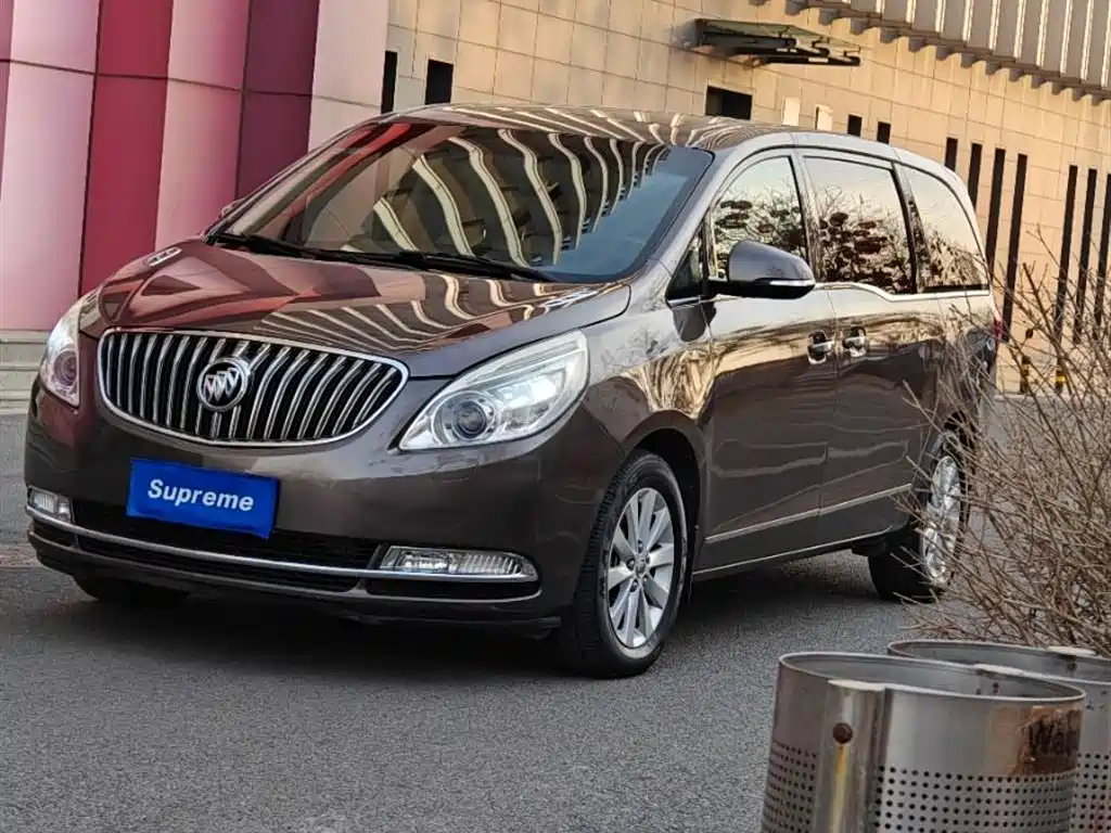 Buick GL8 2015 2.4L Luxury Business Exclusive Edition