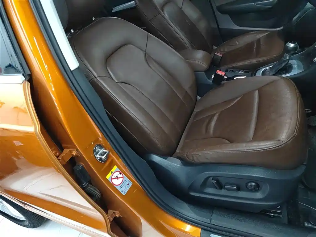 Audi Q3 2015 35 TFSI quattro Technology фото 7