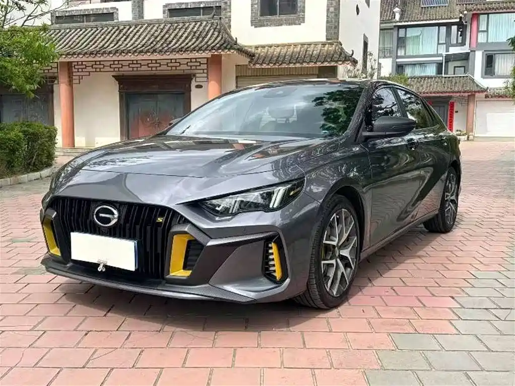 GAC Trumpchi Trumpchi Emkoo 2021 270T DCT J15 Edition