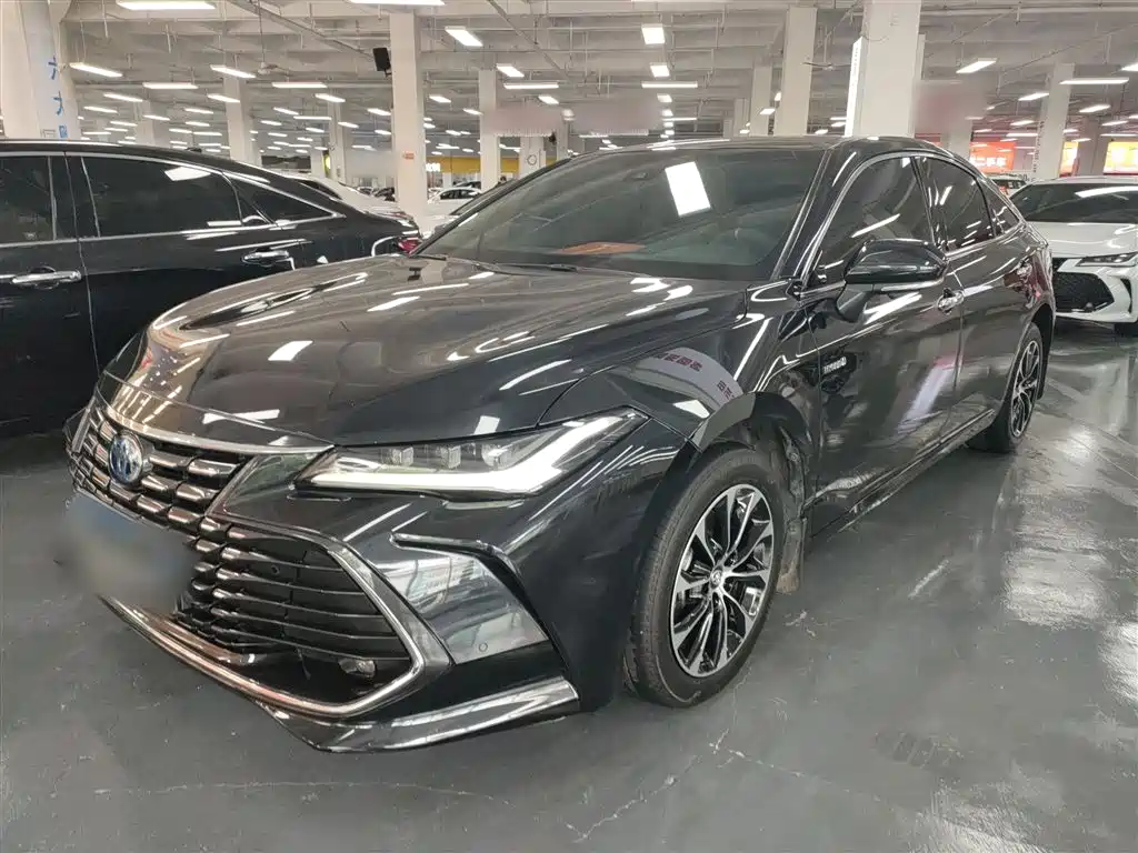 Toyota Avalon 2022 Hybrid 2.5L Luxury Edition фото 2