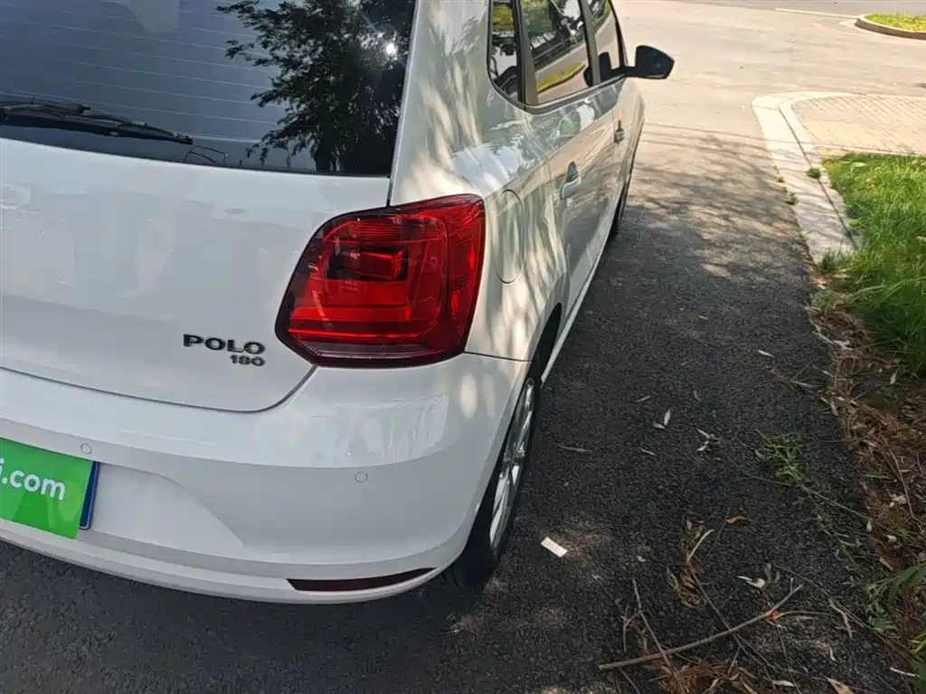 Volkswagen Polo 2018 1.5L Auto Comfort фото 8