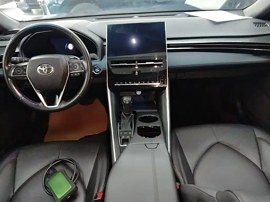 Toyota Avalon 2022 2.5L Progressive Edition фото 10