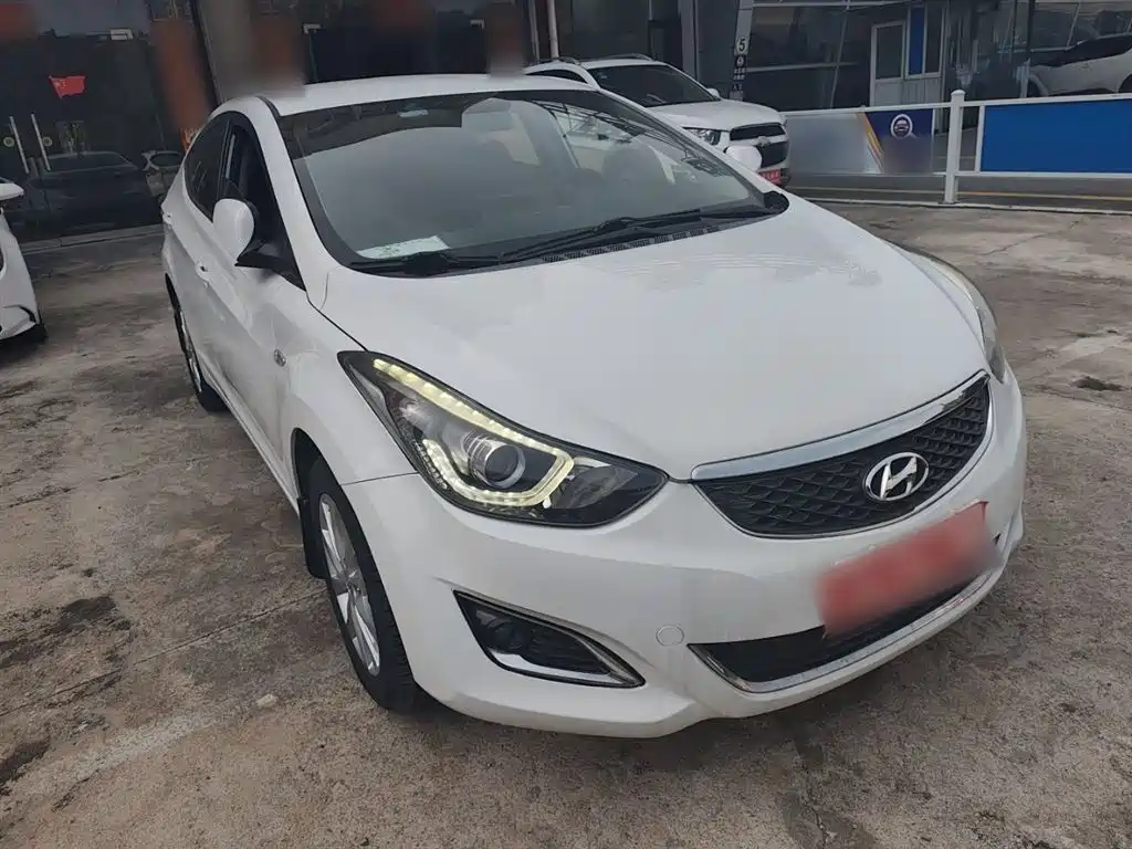 Hyundai Langdong 2016 1.6L Automatic Smart Edition фото 4