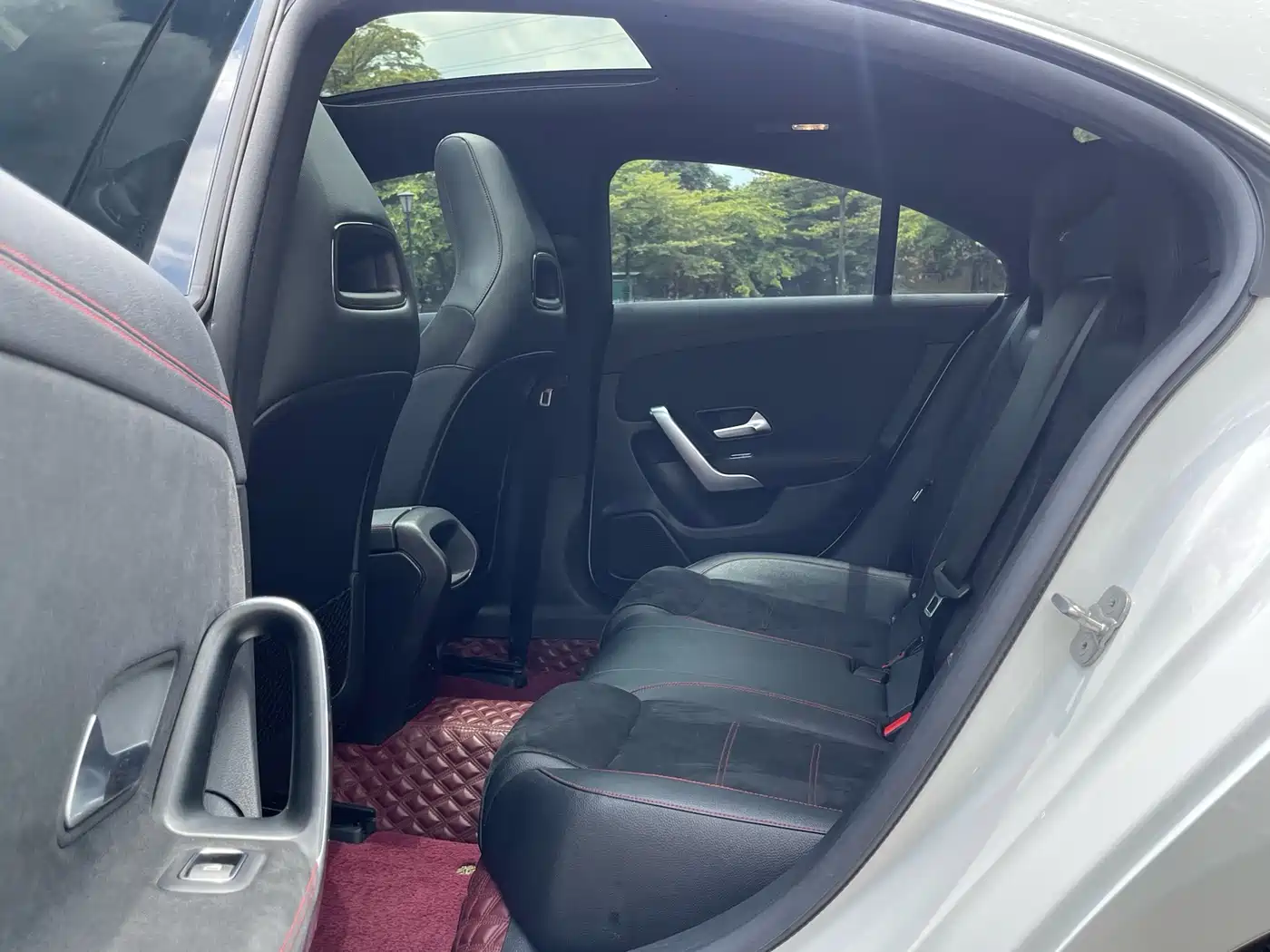 Mercedes-Benz CLA (Import) 2023 CLA 200 фото 15