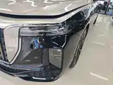 Фото 24 - Hongqi H9