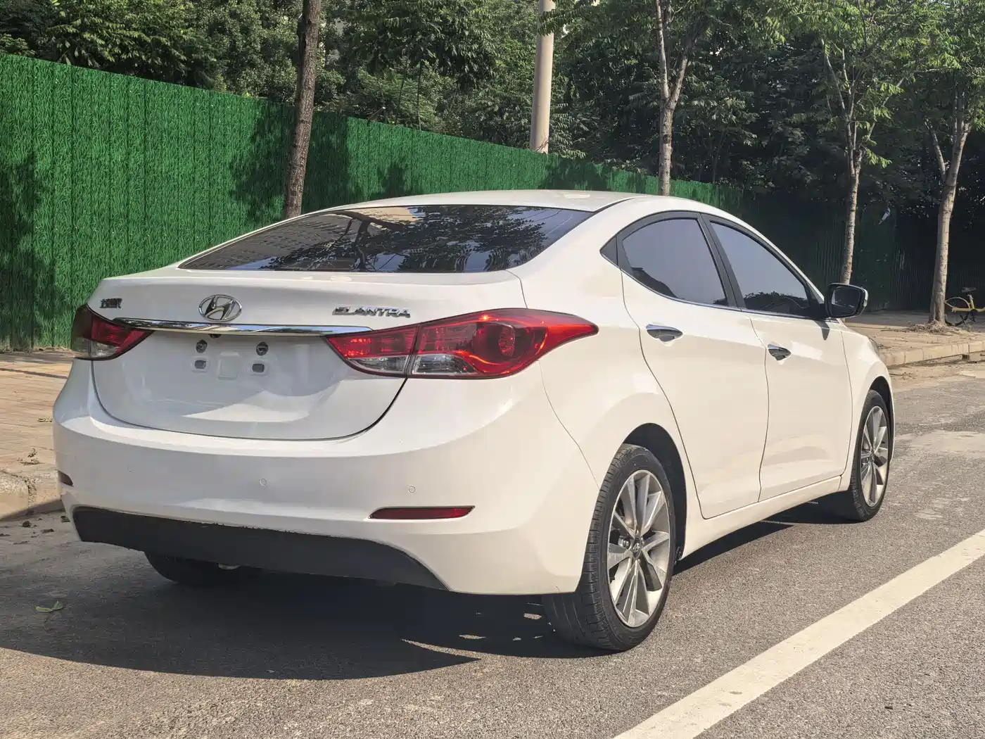Hyundai Langdong 2015 1.6L Auto Premium фото 9