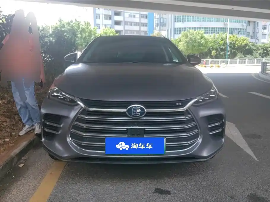 BYD Tang New Energy 2018 DM 2.0T AWD Smart Connection Enjoy Edition 7-Seater China V фото 2