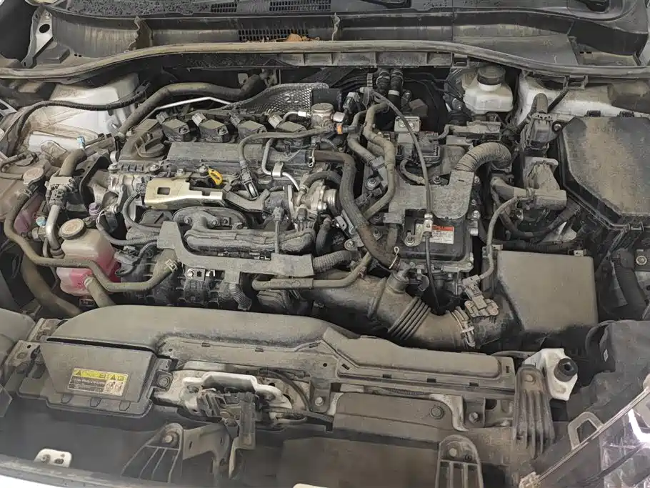 Toyota Frontlander 2024 2.0L Smart Hybrid Dual Engine Luxury Edition фото 10