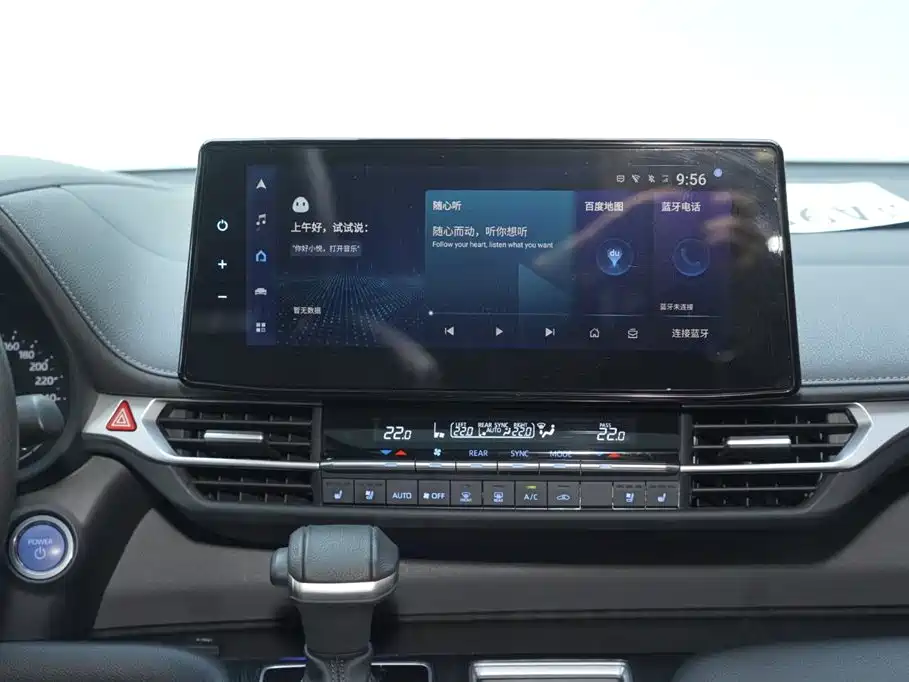 Toyota Sienna 2021 2.5L Hybrid Premium Edition фото 10