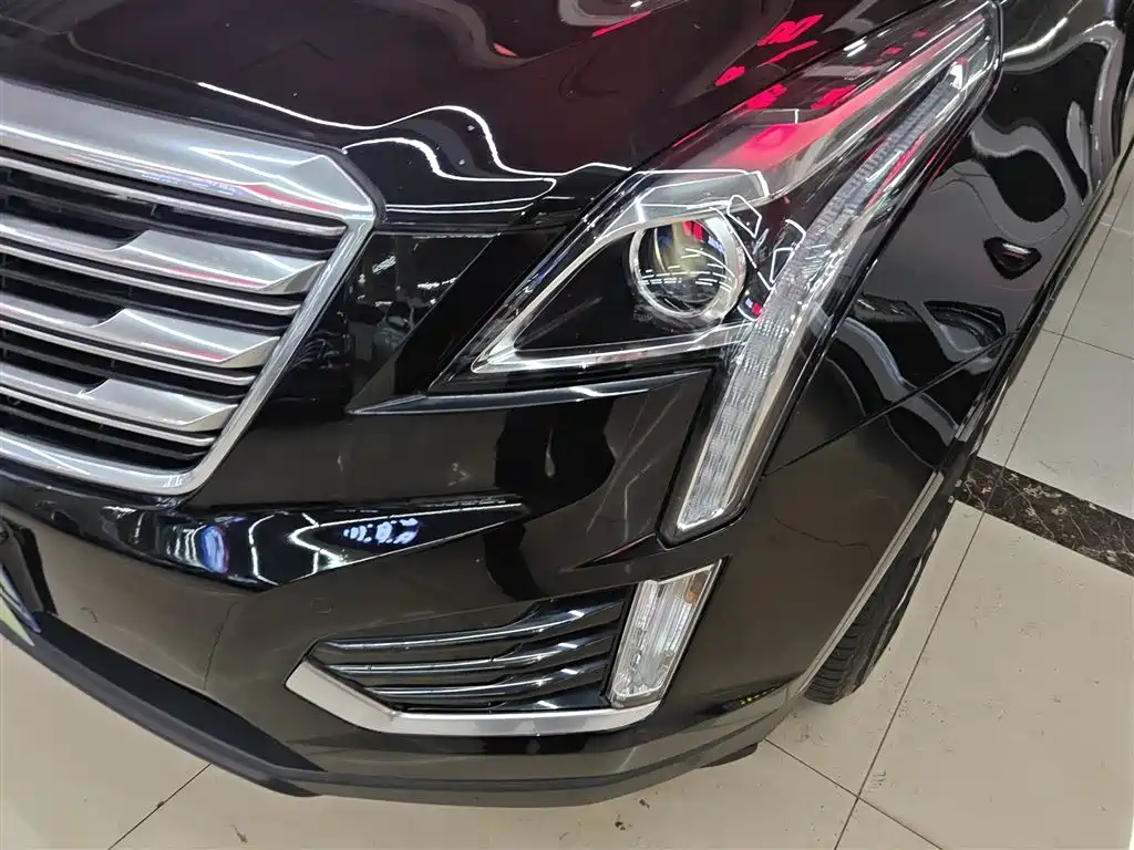 Cadillac XT5 2018 25T Luxury фото 18