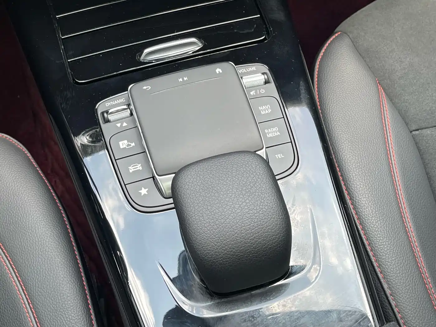 Mercedes-Benz CLA (Import) 2023 CLA 200 фото 20