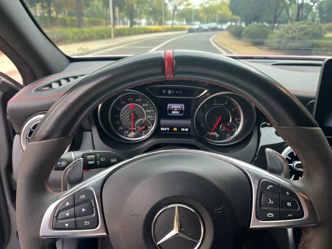 Mercedes-Benz GLA AMG 2017 AMG GLA 45 4MATIC фото 22