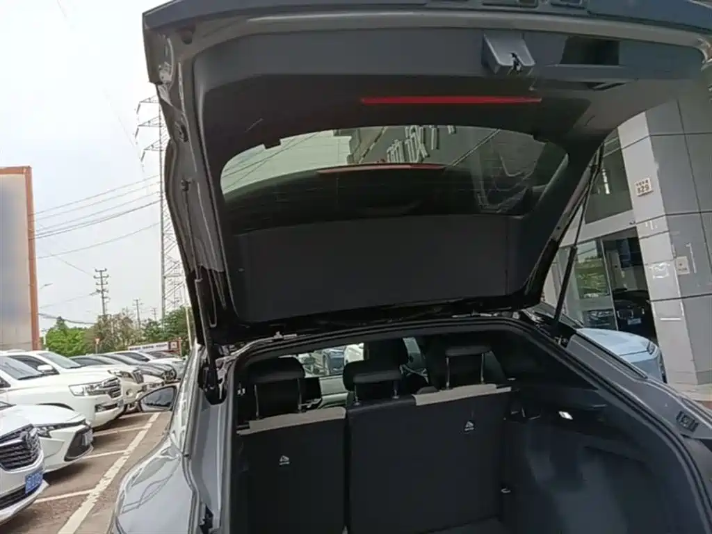 Volkswagen ID.4 CROZZ 2022 Model Year Pure Enjoyment Limited Edition фото 19