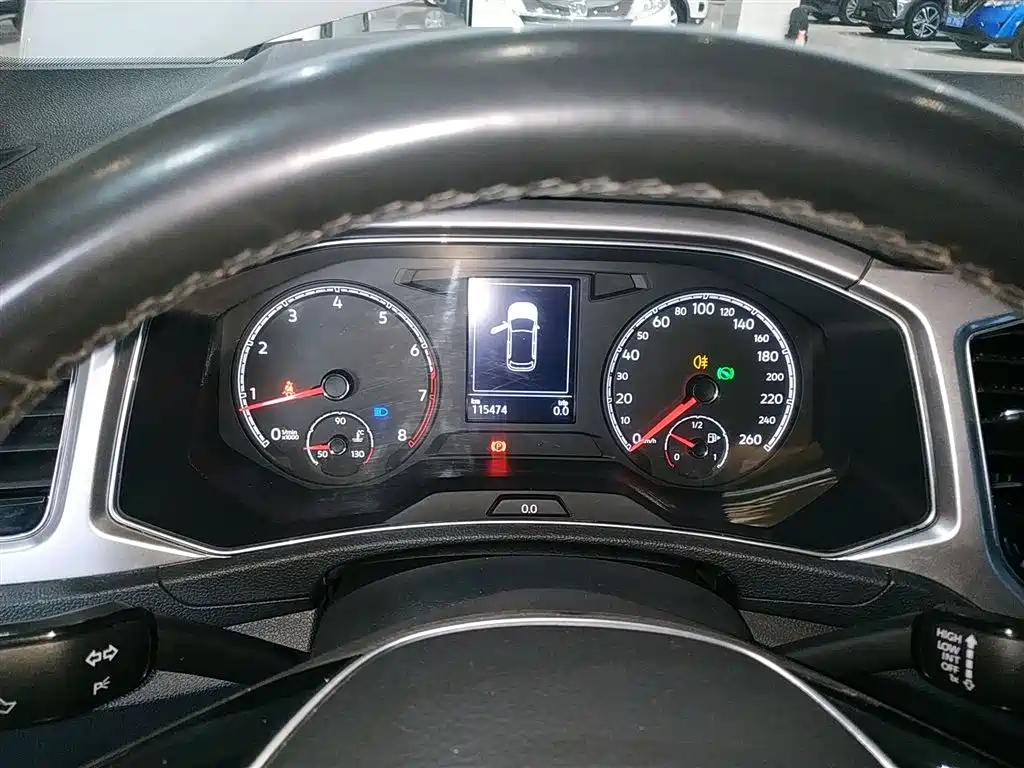 Volkswagen T-ROC 2022 280TSI DSG 2WD Elite PLUS фото 8