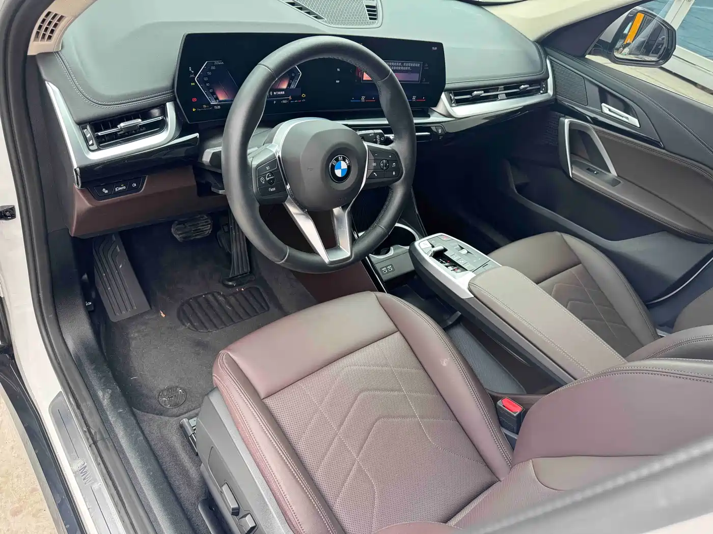 BMW X1 2023 sDrive20Li X Design Package фото 6