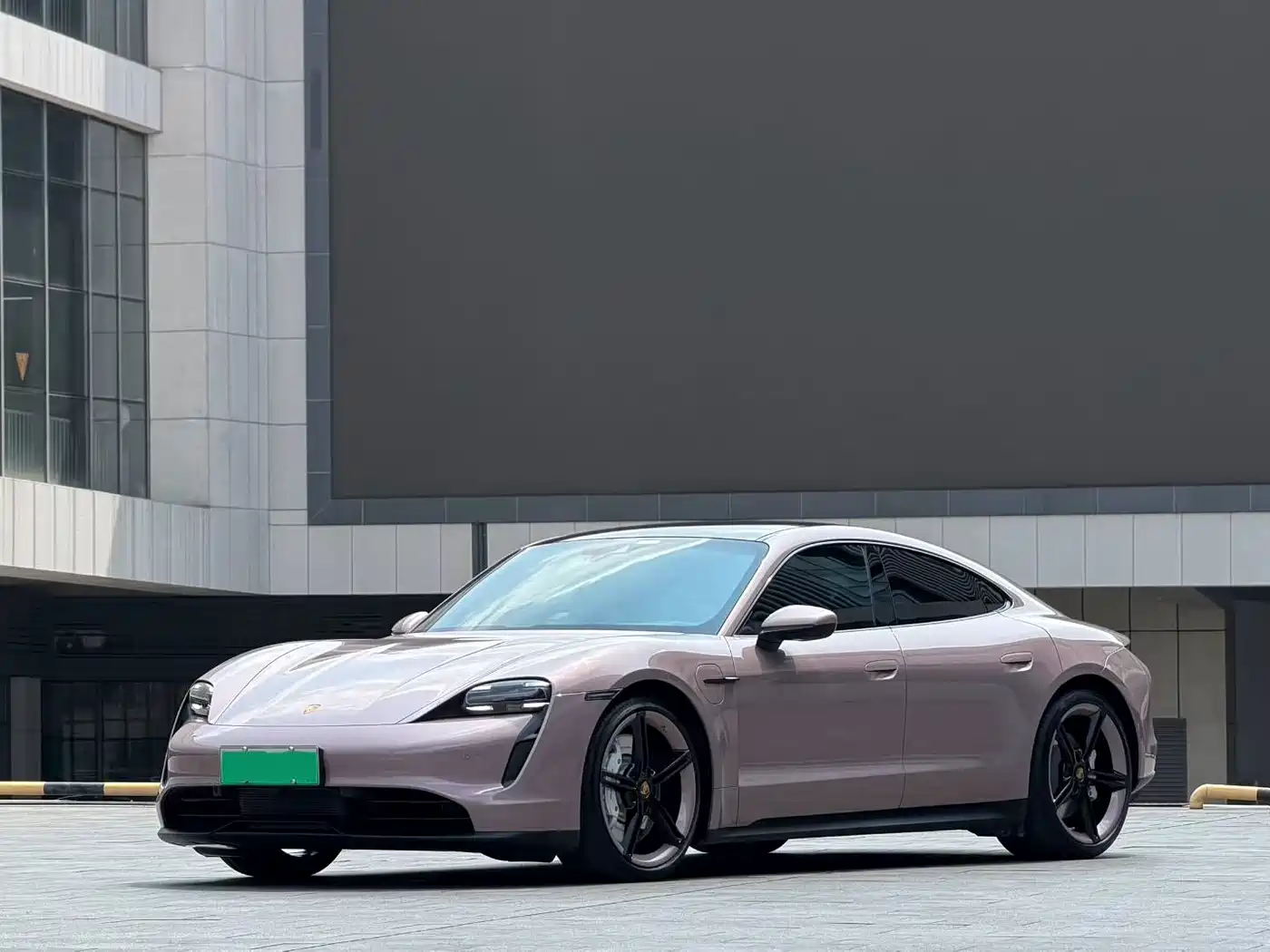  Porsche Taycan 2022 Taycan