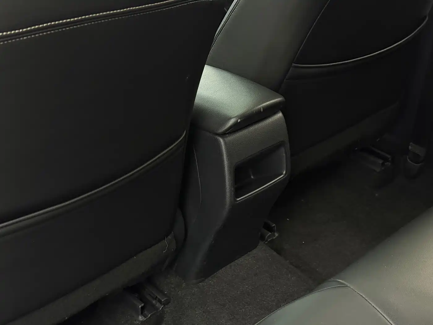 Toyota Corolla 2021 1.2T S-CVT Elite PLUS Edition фото 14