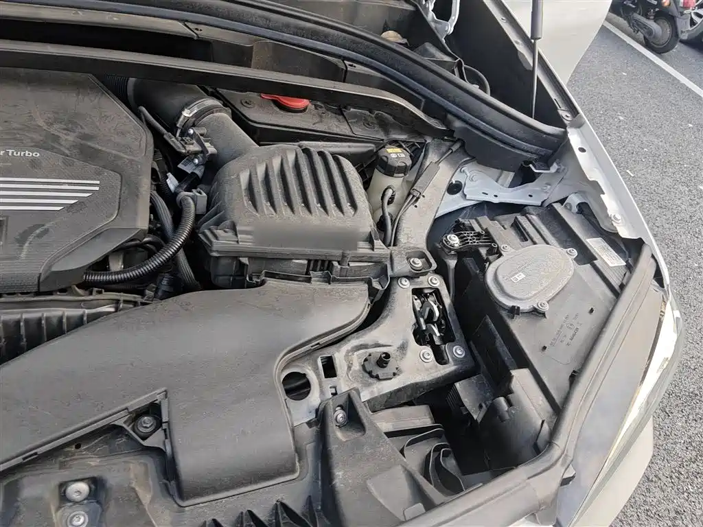 BMW X1 2021 Facelift sDrive20Li Premium фото 21