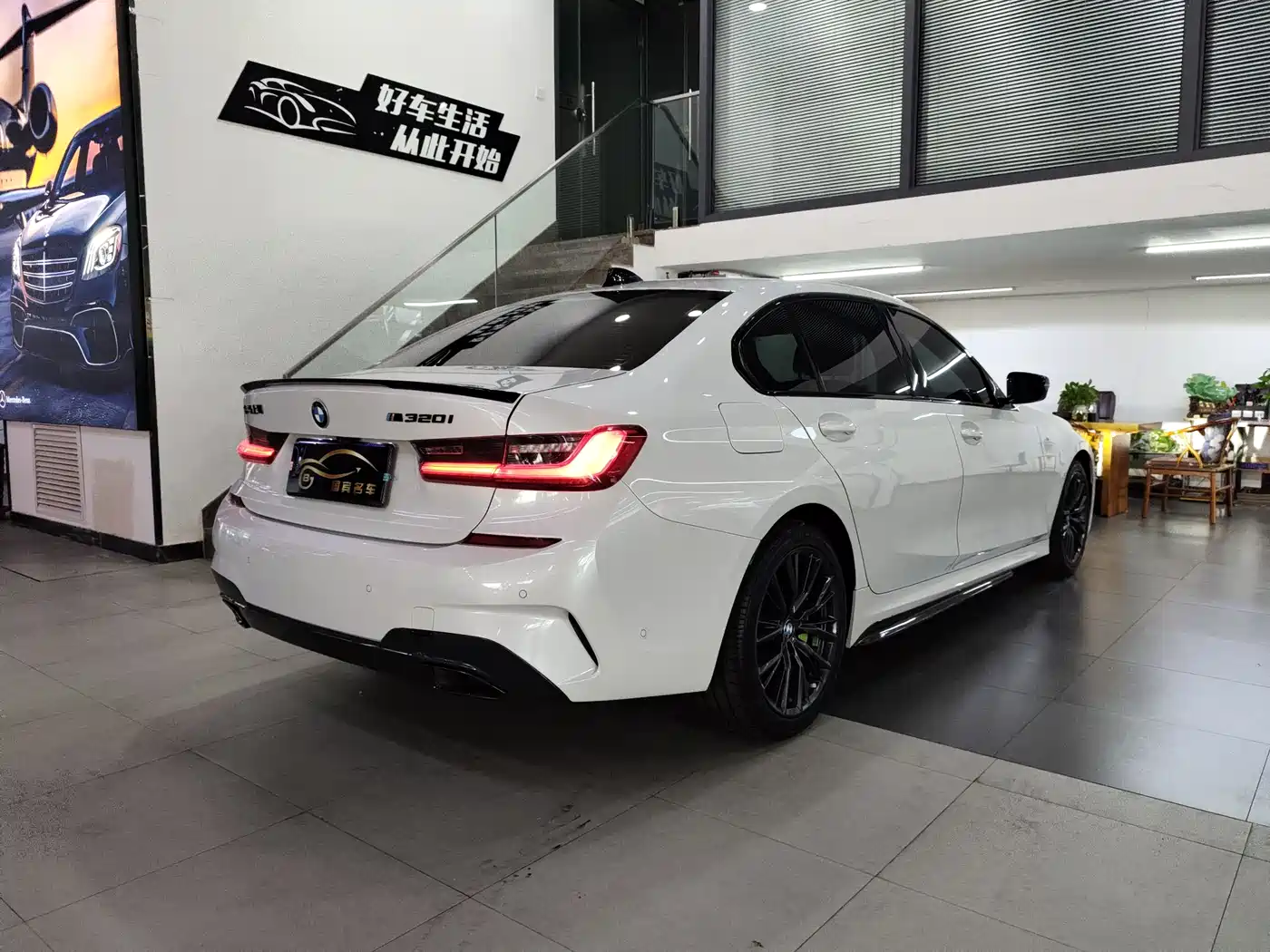 BMW 3 Series 2021 325Li M Sport Night Edition фото 6