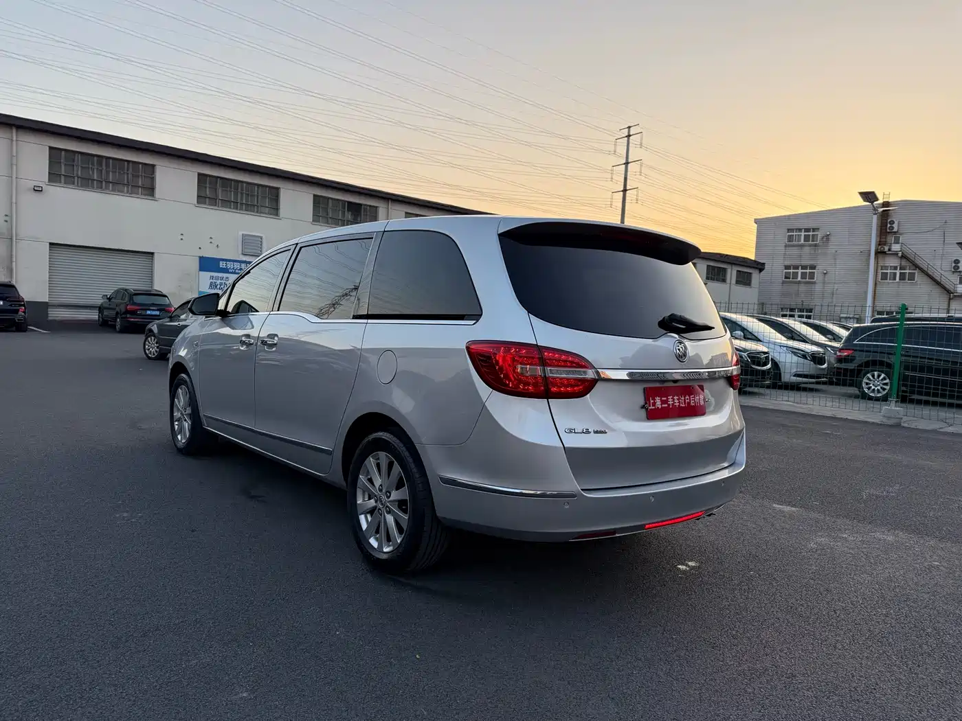 Buick GL8 2018 28T Luxury Model China VI фото 15
