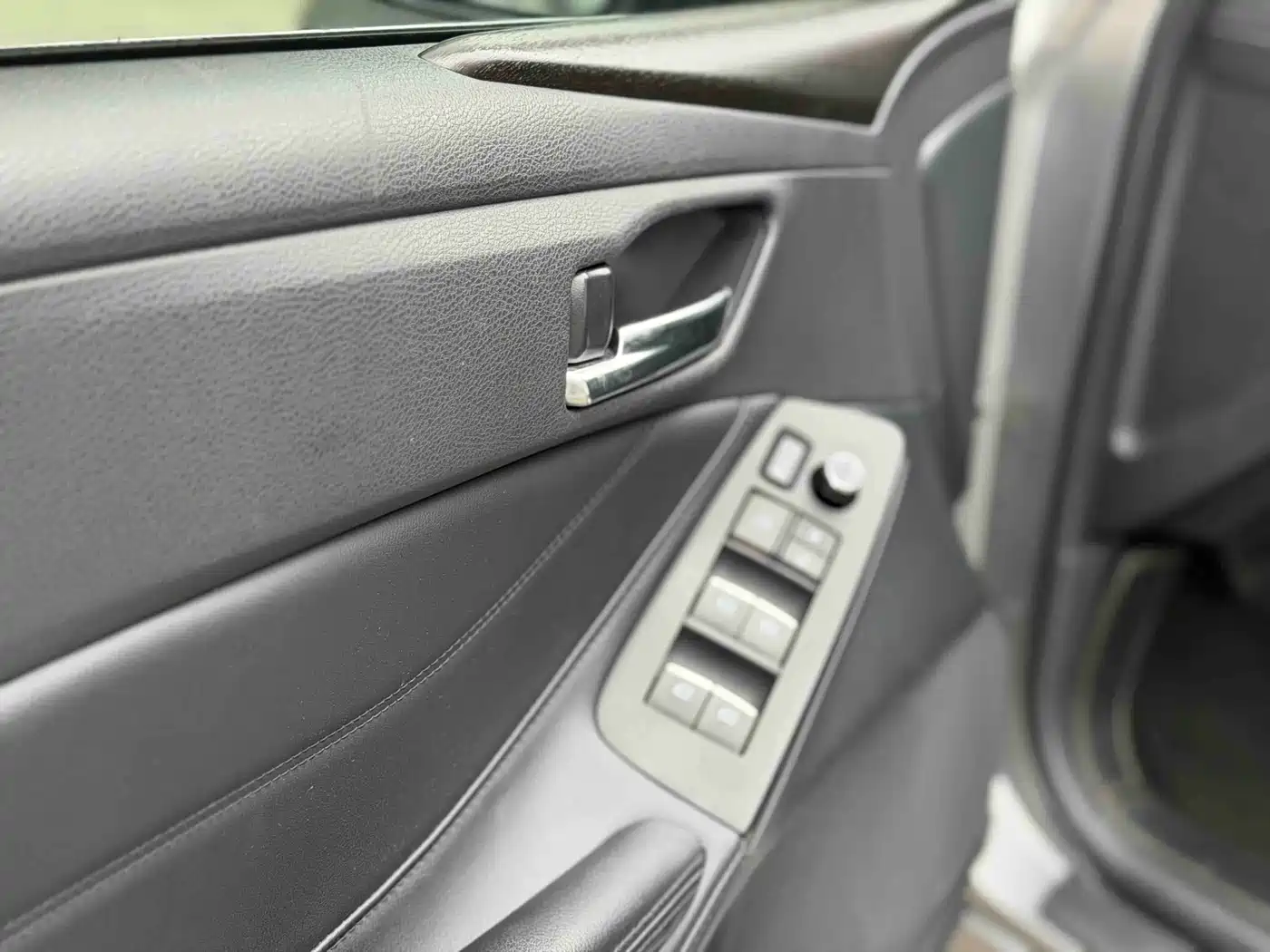 Toyota Avalon 2019 2.0L Luxury Edition (China VI) фото 11