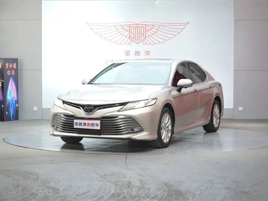 Toyota Camry 2019 2.0G Luxury Edition China VI